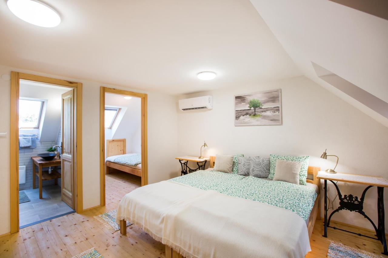 Bakony-Cinca Vendeghaz Hotell Szentgál Eksteriør bilde